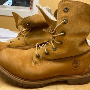 Timberland fleece-lined waterproof leather boots